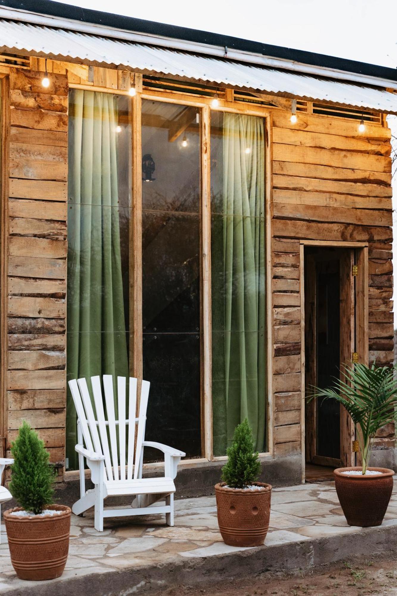 Kilimanjaro View Cabin-Amboseli Oloitokitok エクステリア 写真