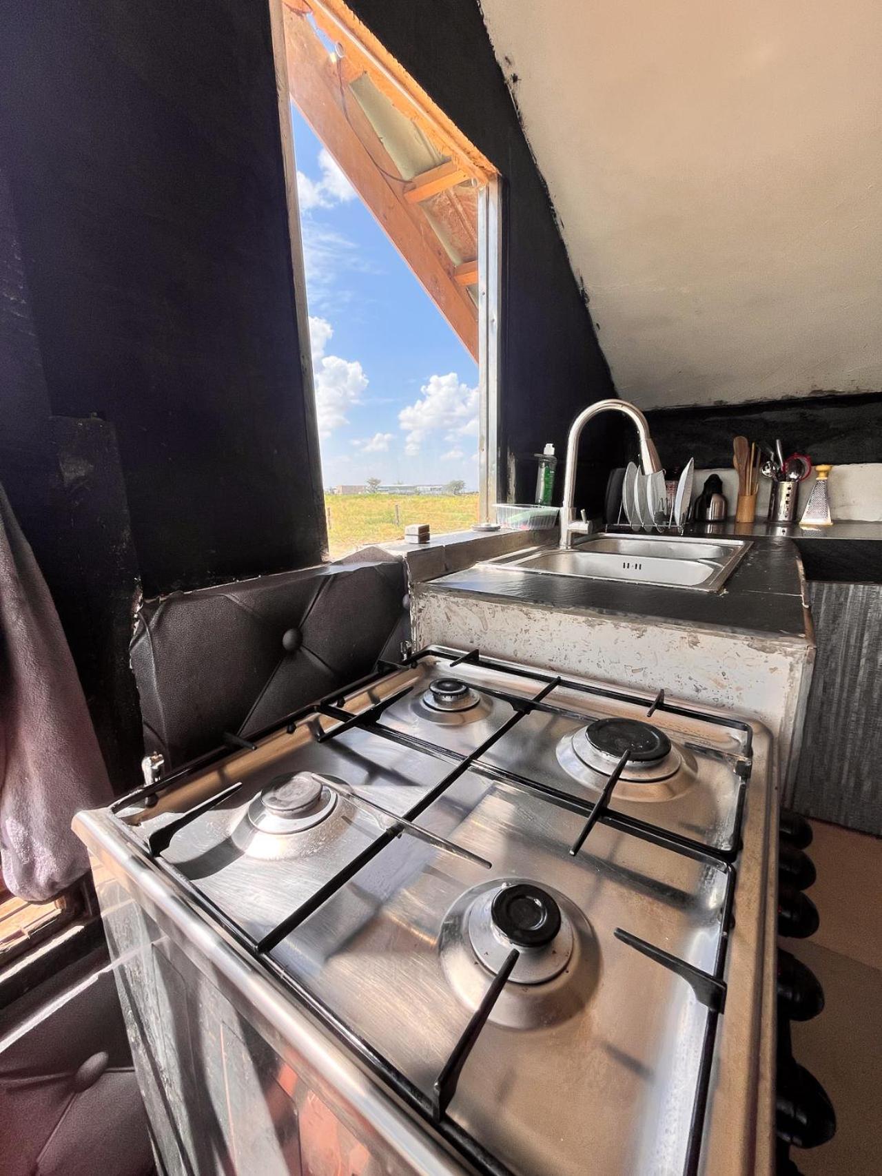 Kilimanjaro View Cabin-Amboseli Oloitokitok エクステリア 写真