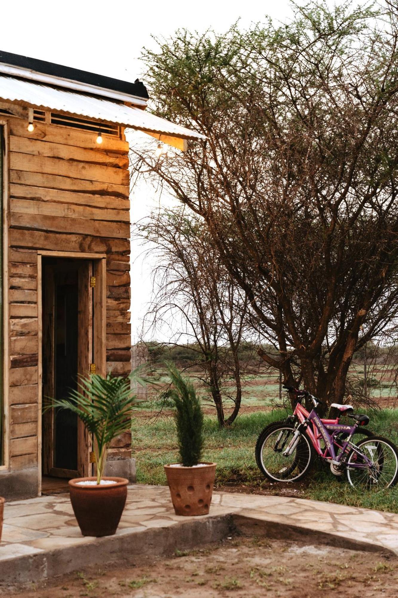 Kilimanjaro View Cabin-Amboseli Oloitokitok エクステリア 写真